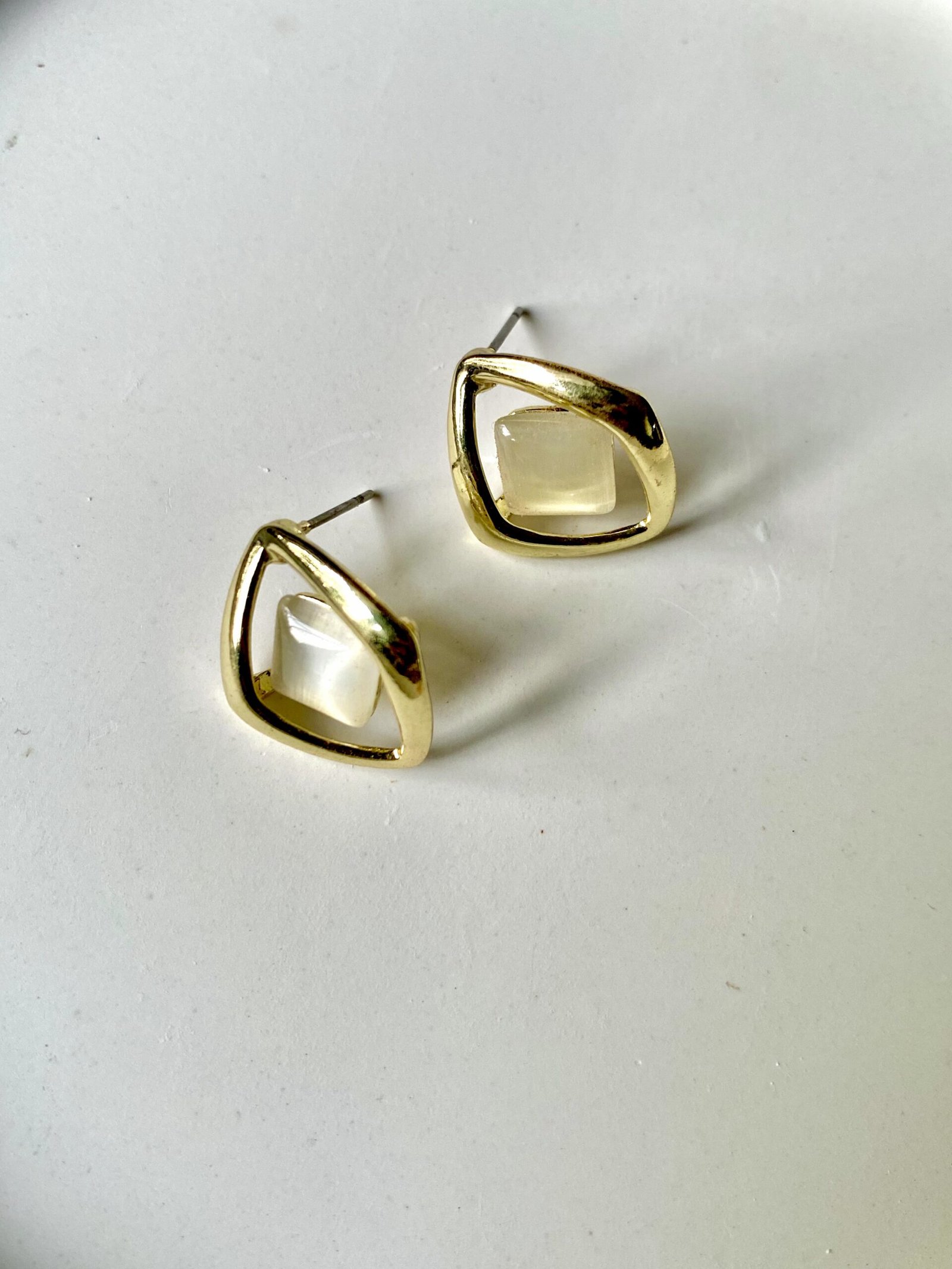 Raindrop Charmers – C0020