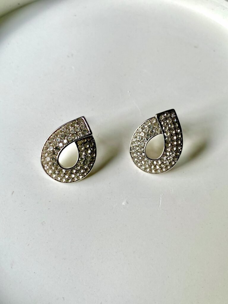 Simple Sparkle – C0024
