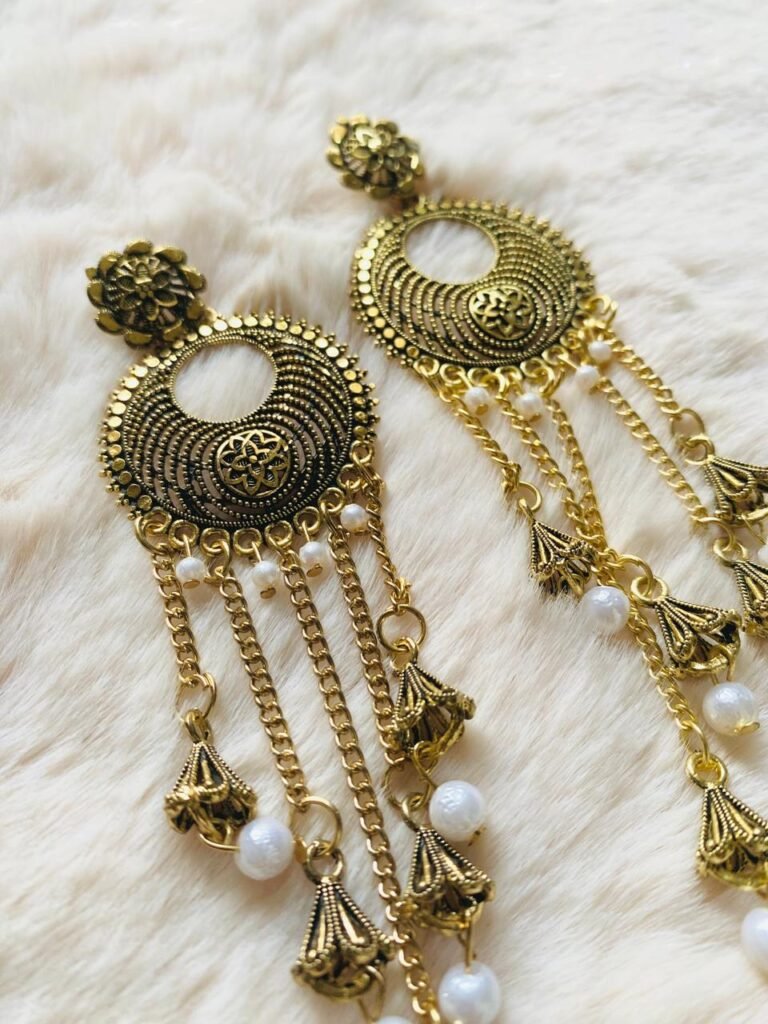 Peacock Paradise Hoops – L0017