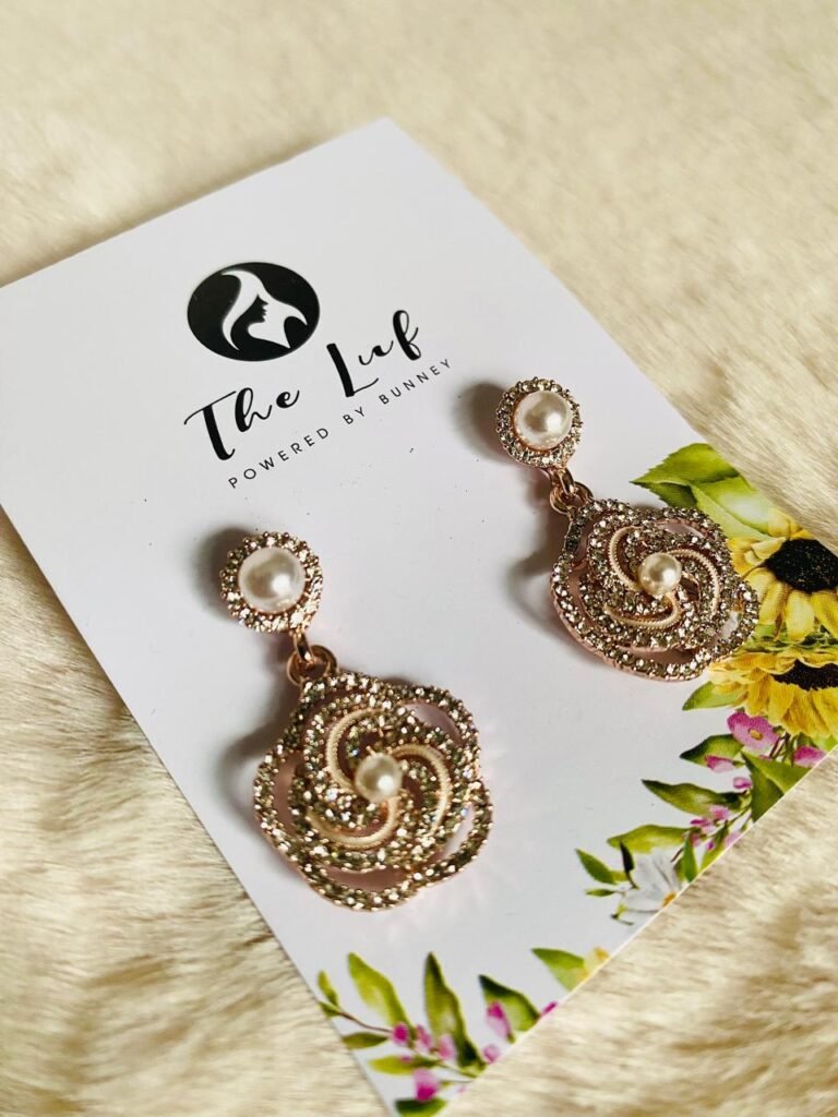 Twinkle Tassels – C0001