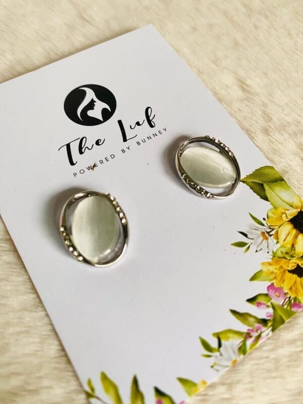 Minimal Luxe Drops - C0011 - Image 3